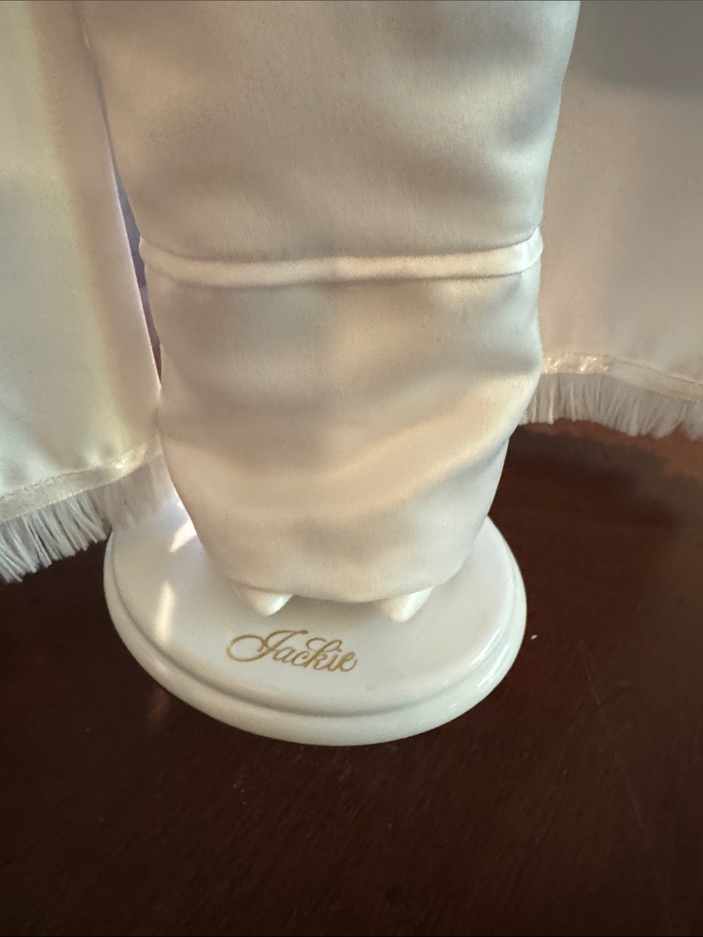 “The Jackie Doll” Jackie Kennedy Vintage Collectible- Franklin Mint - Picture 3 of 7